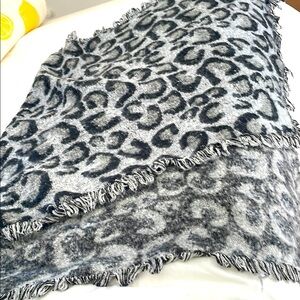 Black & Gray Shawl/Wrap